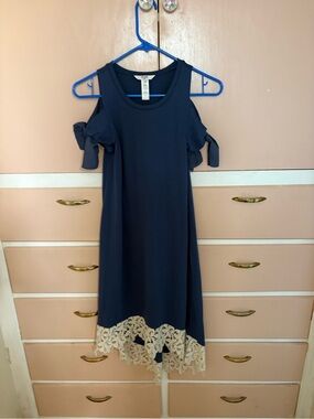 Guess Navy Cold-Shoulder High-Low Dress with Cream Lace Trim